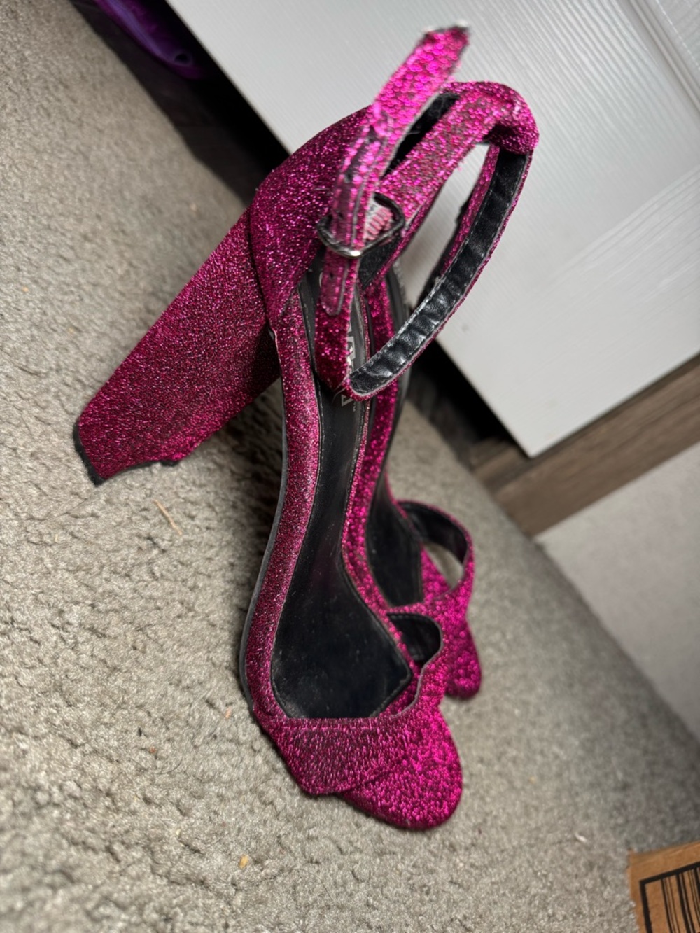 BRASH Glitter Block Heel Sandals - Fuchsia Pink